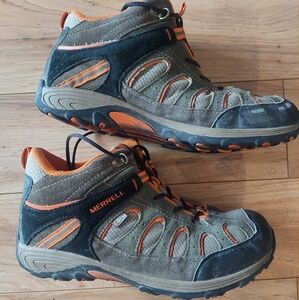 Merrell Hiking Boots 7Y